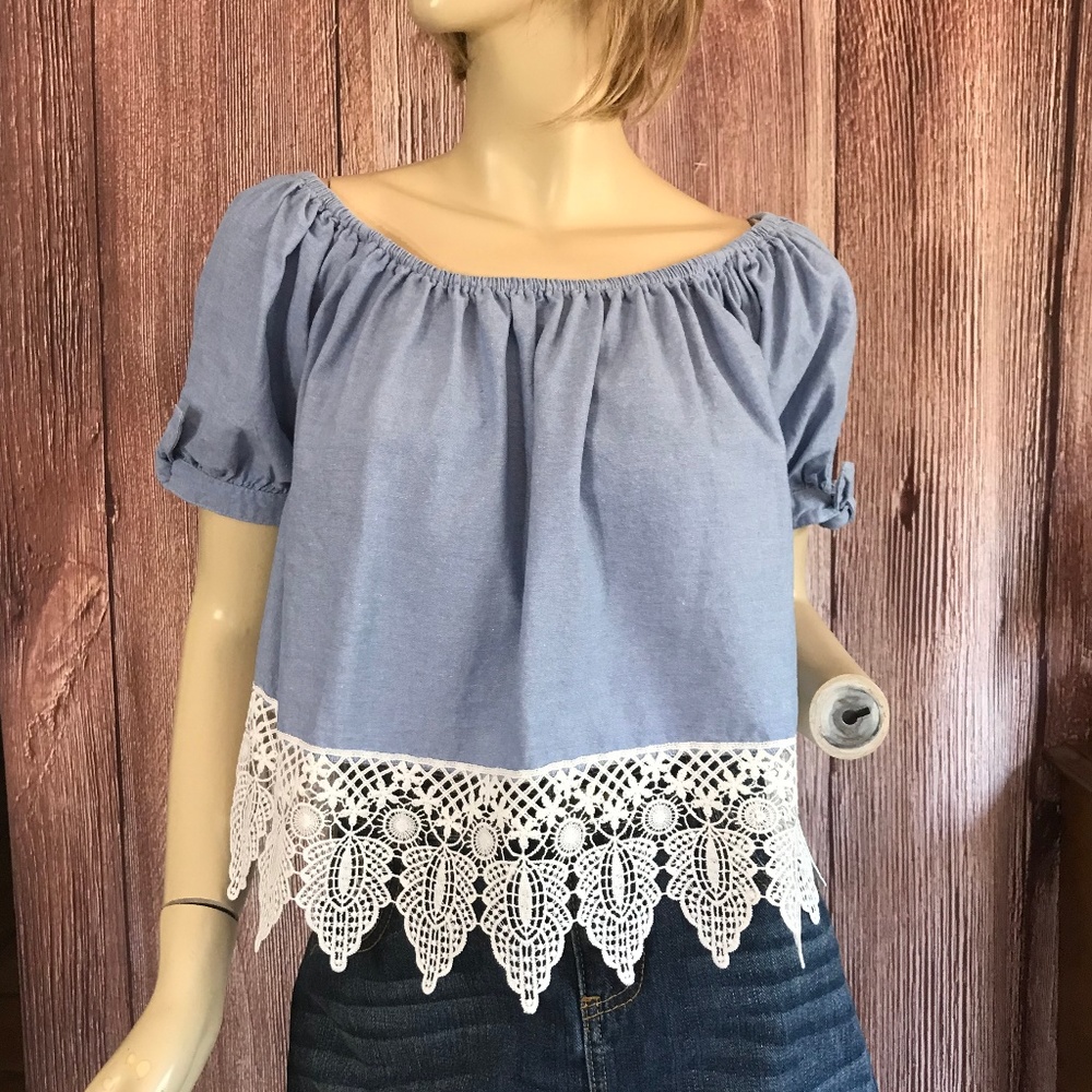 Iris Crop Top Off Shoulder Lace Detail XL